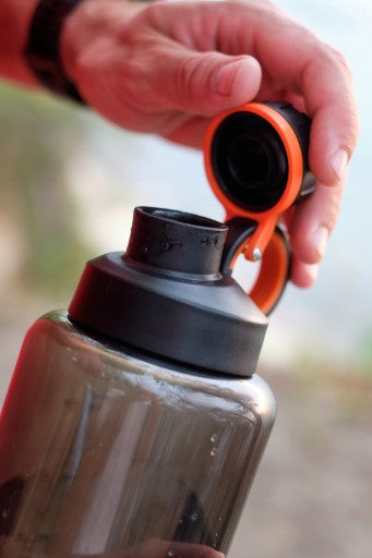Sticla de apa cu filtru portabila, Zola, 800 ml, din tritan, fara BPA, sistem antipierdere capac, negru/portocaliu Sticla de apa cu filtru portabila, Zola, 800 ml, din tritan, fara BPA, sistem antipierdere capac, negru/portocaliu
